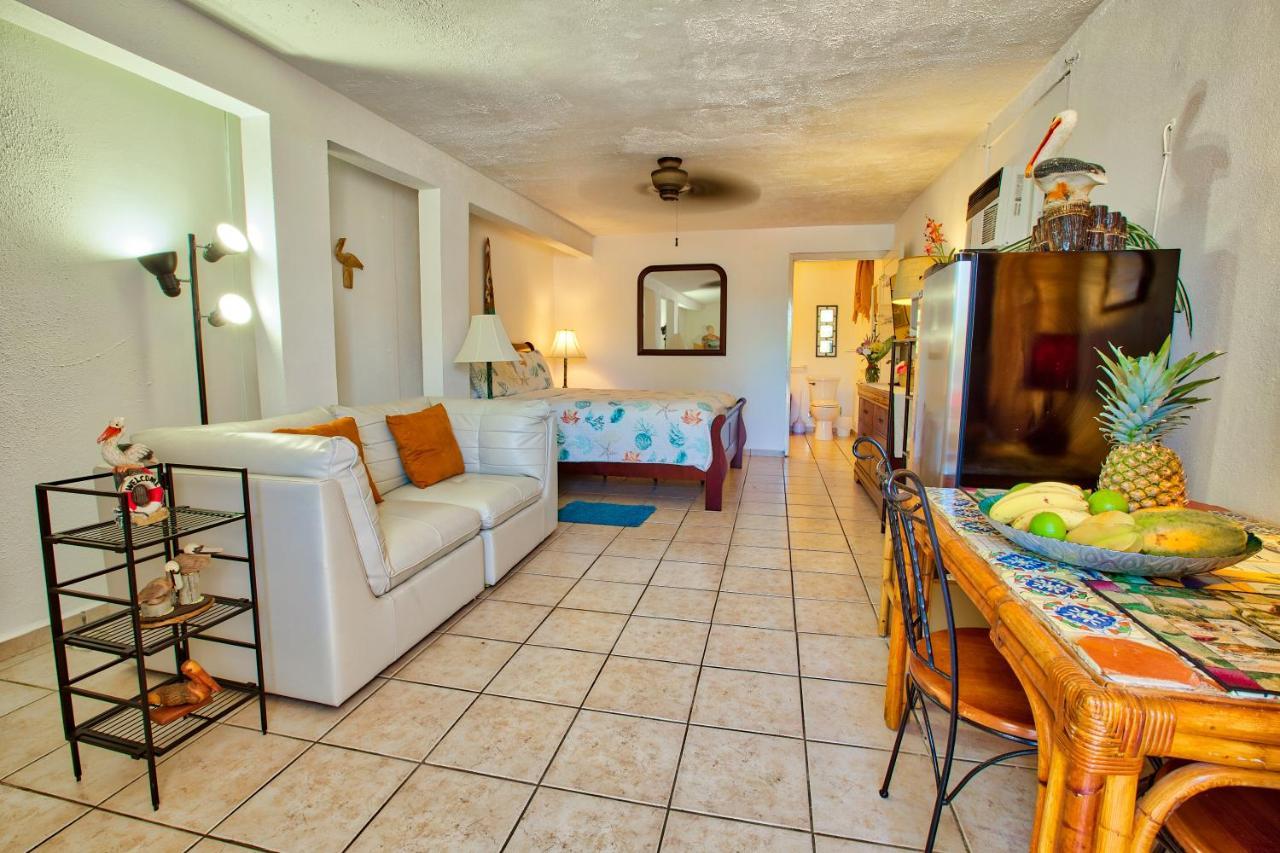 Coconut Palms Inn Ринкон Екстериор снимка